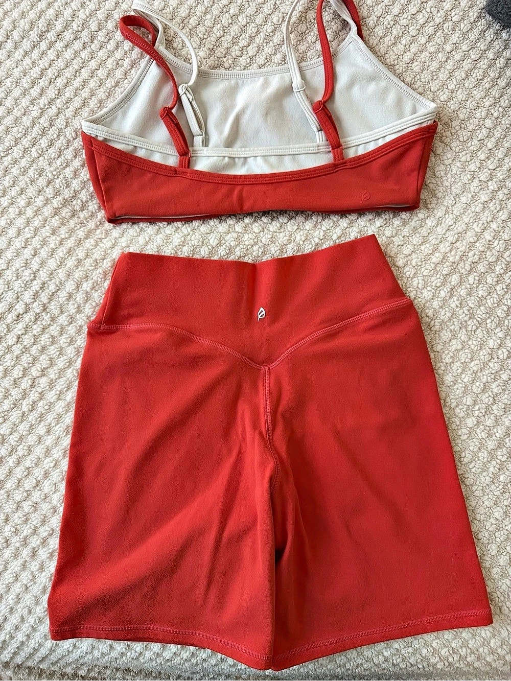 P’Tula Workout Set - Picture 2 of 2